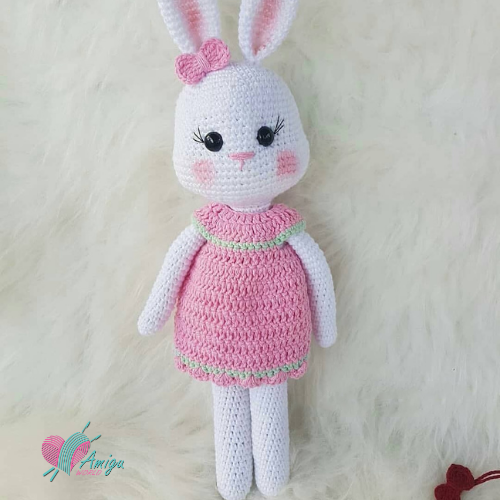 Amigurumi bunny in dress – Turkish pattern