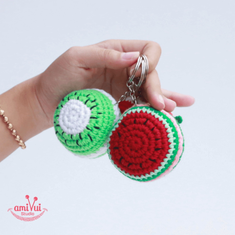 Keychain Amigurumi Free Crochet Pattern by Amivui Studio