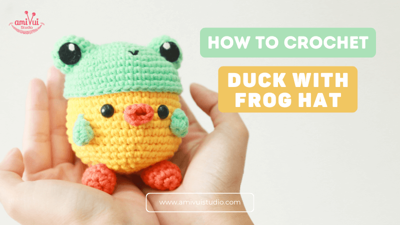 Chubby Duck amigurumi with Frog hat - Free video tutorial and pattern