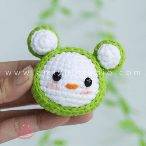 Tiny Frog amigurumi crochet free pattern