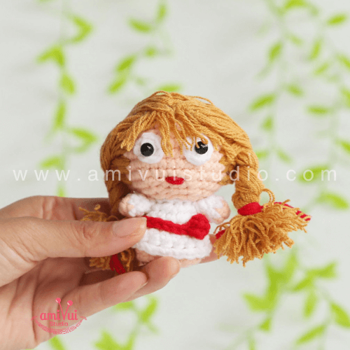 Little tiny amigurumi Annabelle doll Free crochet pattern