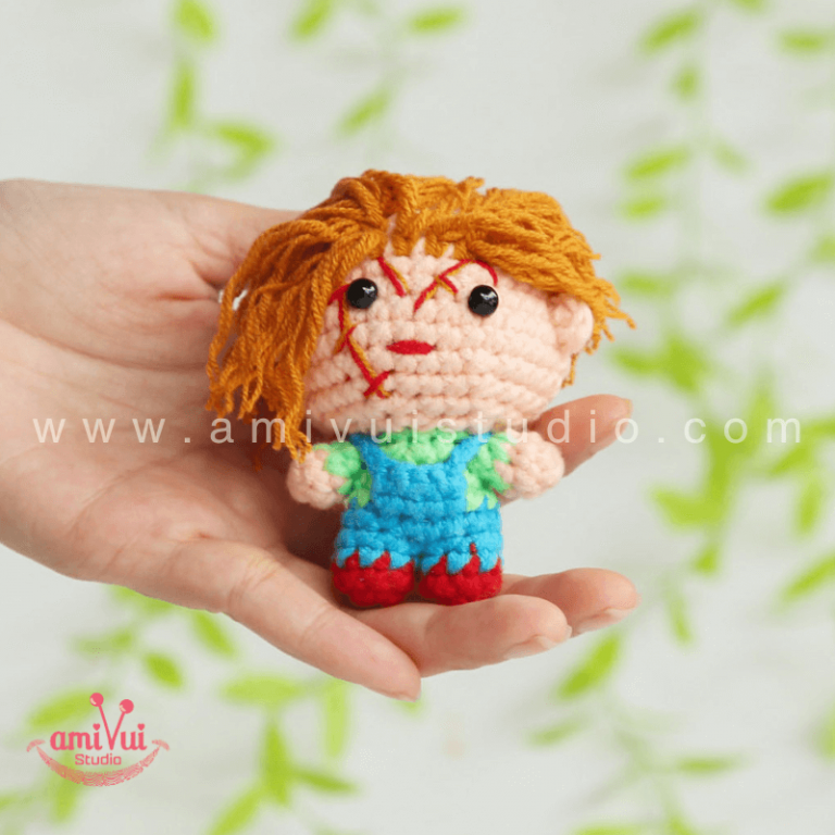 Amigurumi Chucky doll free crochet pattern Amivui Studio