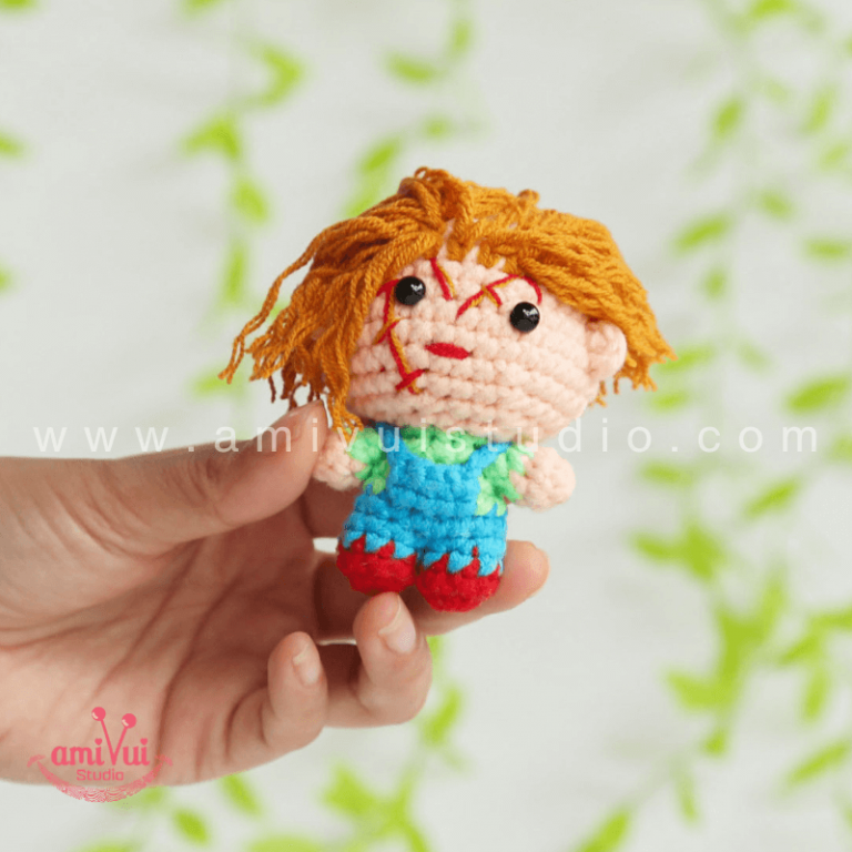 Amigurumi Chucky doll free crochet pattern Amivui Studio