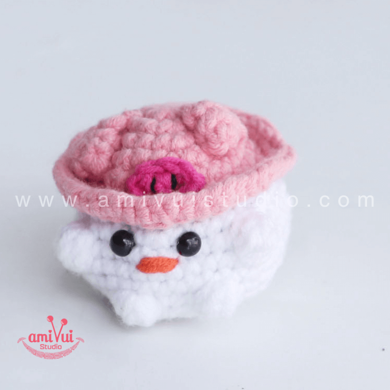 Crochet Chicken with Pig hat keychain - Free Amigurumi Pattern by AmivuiStudio