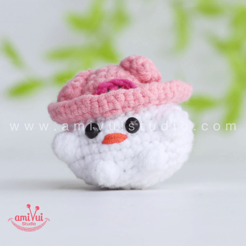 Crochet Chicken with Pig hat keychain - Free Amigurumi Pattern by AmivuiStudio