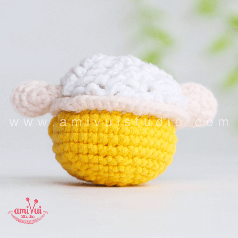 Crochet Tiny Chick with Sheep hat keychain - Free Amigurumi Pattern by AmivuiStudio