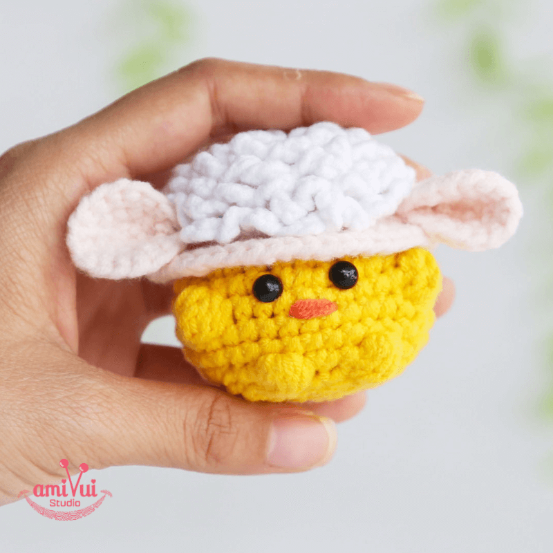 Crochet Tiny Chick with Sheep hat keychain - Free Amigurumi Pattern by AmivuiStudio