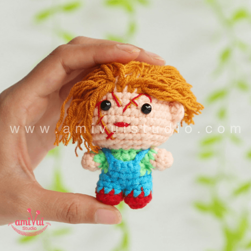 Hướng dẫn cách làm nhân vật Chucky-bằng len - Chart móc miễn phí Amivui Studio