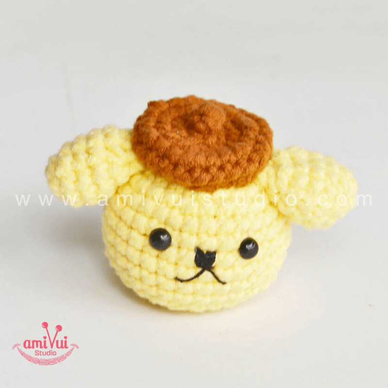 Crochet Pompompurin keychain - Free Amigurumi Pattern by AmivuiStudio