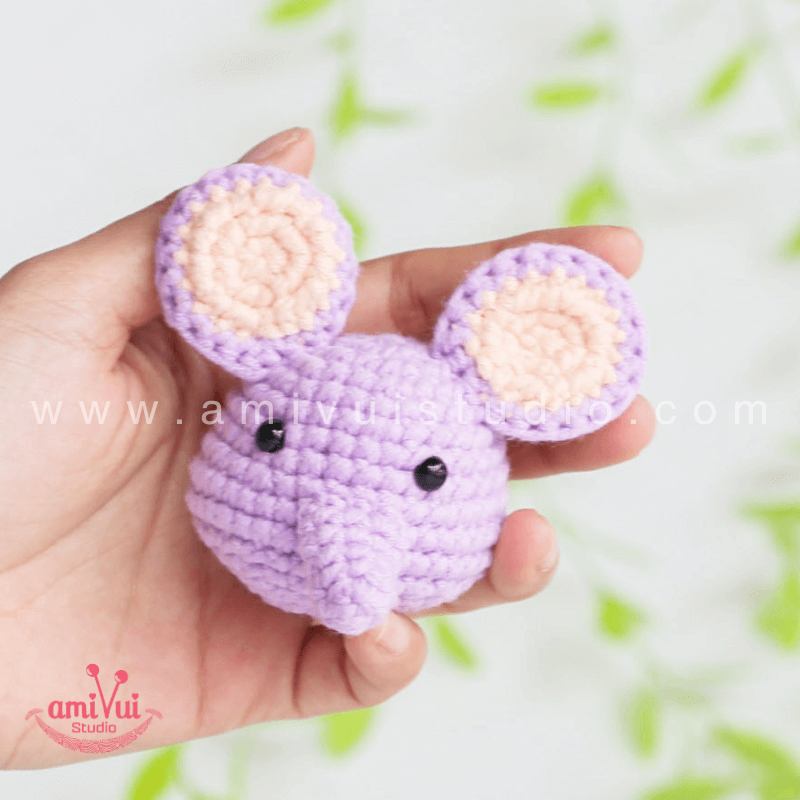 Crochet Elephant keychain - Free Amigurumi Pattern by AmivuiStudio