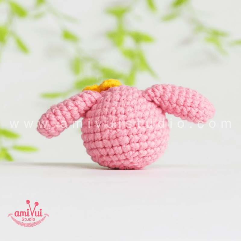 Crochet My Melody keychain - Free Amigurumi Pattern by AmivuiStudio