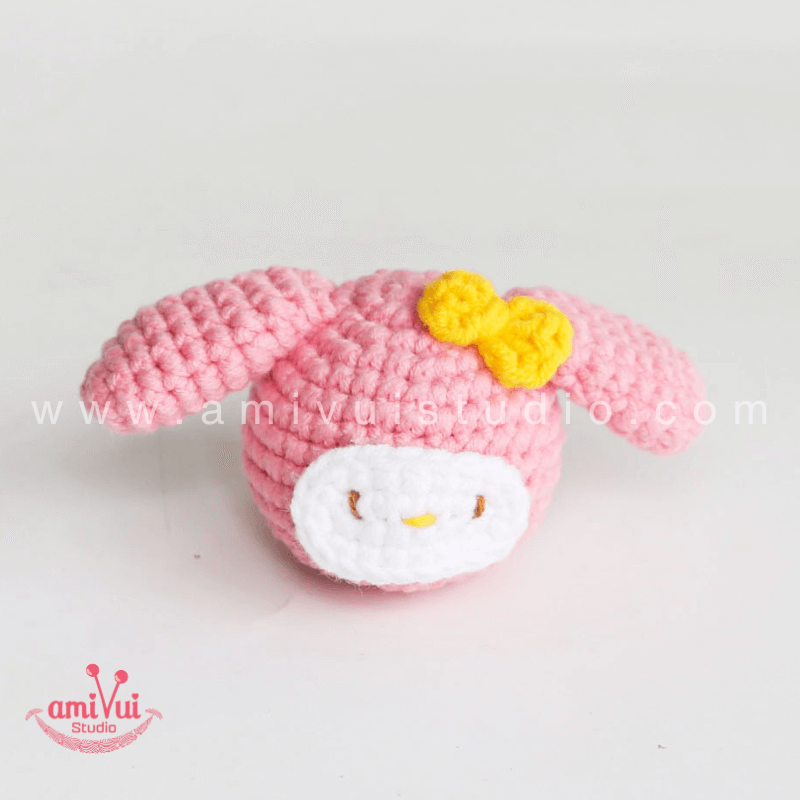 Crochet My Melody keychain - Free Amigurumi Pattern by AmivuiStudio